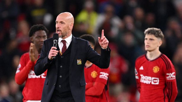 El Manchester United lucha por recuperar la cara en el último partido